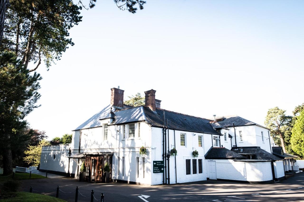 Manor Parc Hotel Cardiff Esterno foto