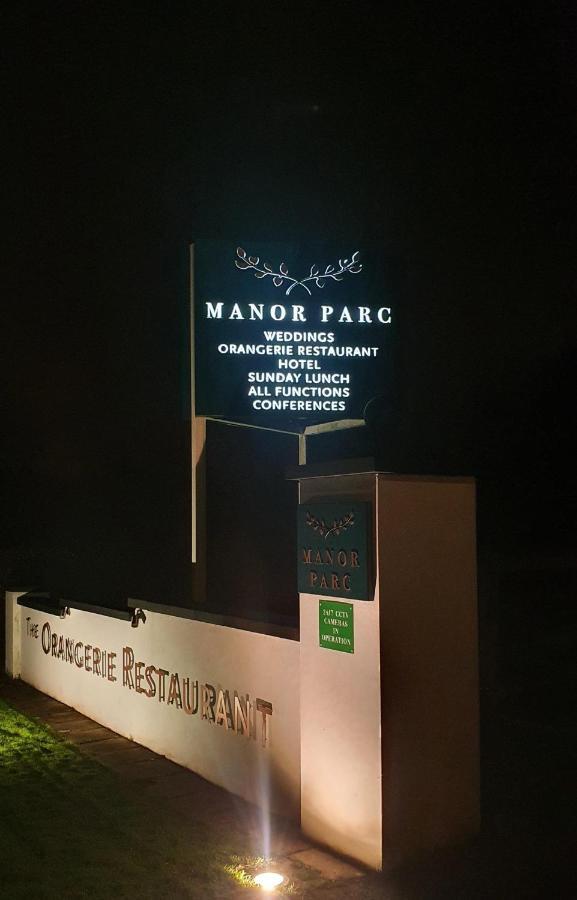 Manor Parc Hotel Cardiff Esterno foto
