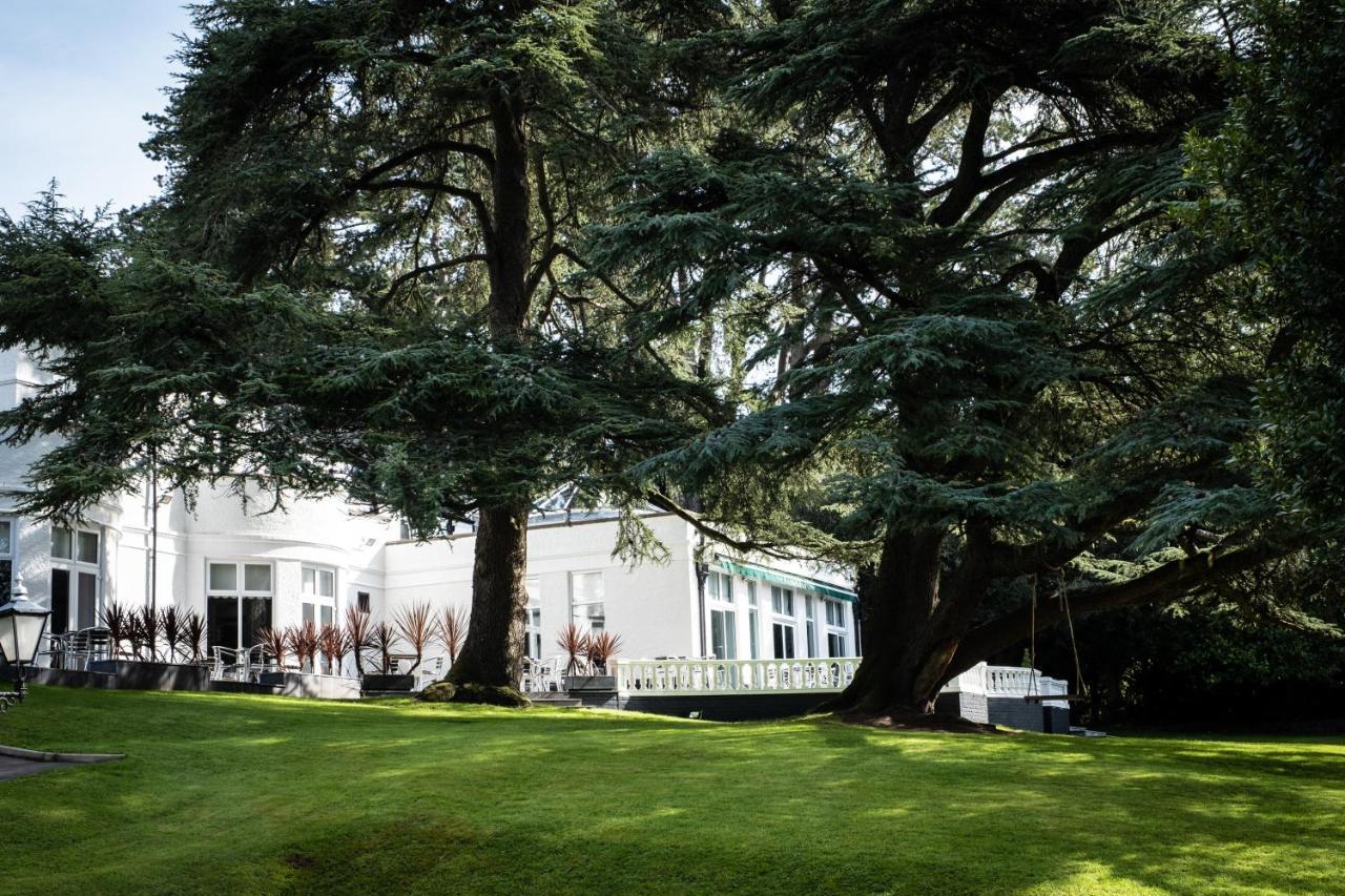 Manor Parc Hotel Cardiff Esterno foto
