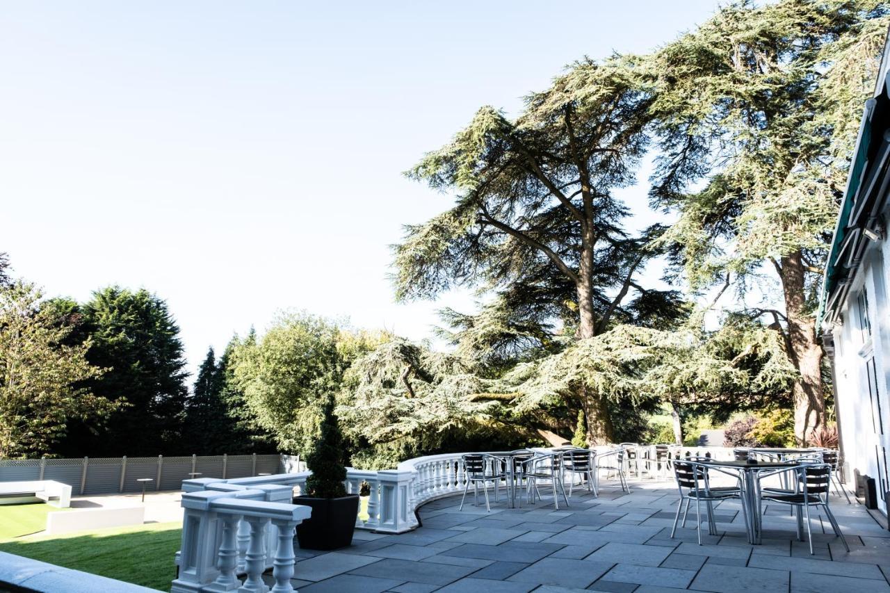 Manor Parc Hotel Cardiff Esterno foto