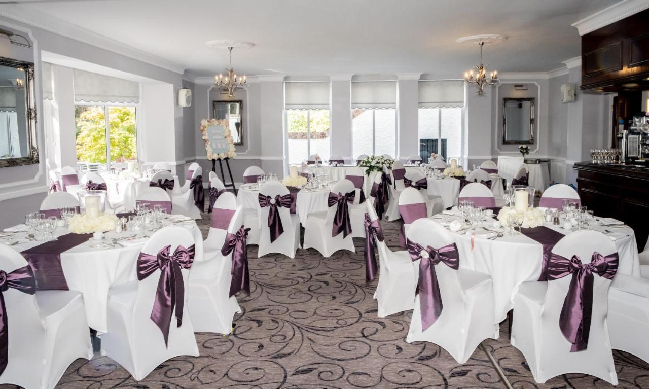 Manor Parc Hotel Cardiff Esterno foto
