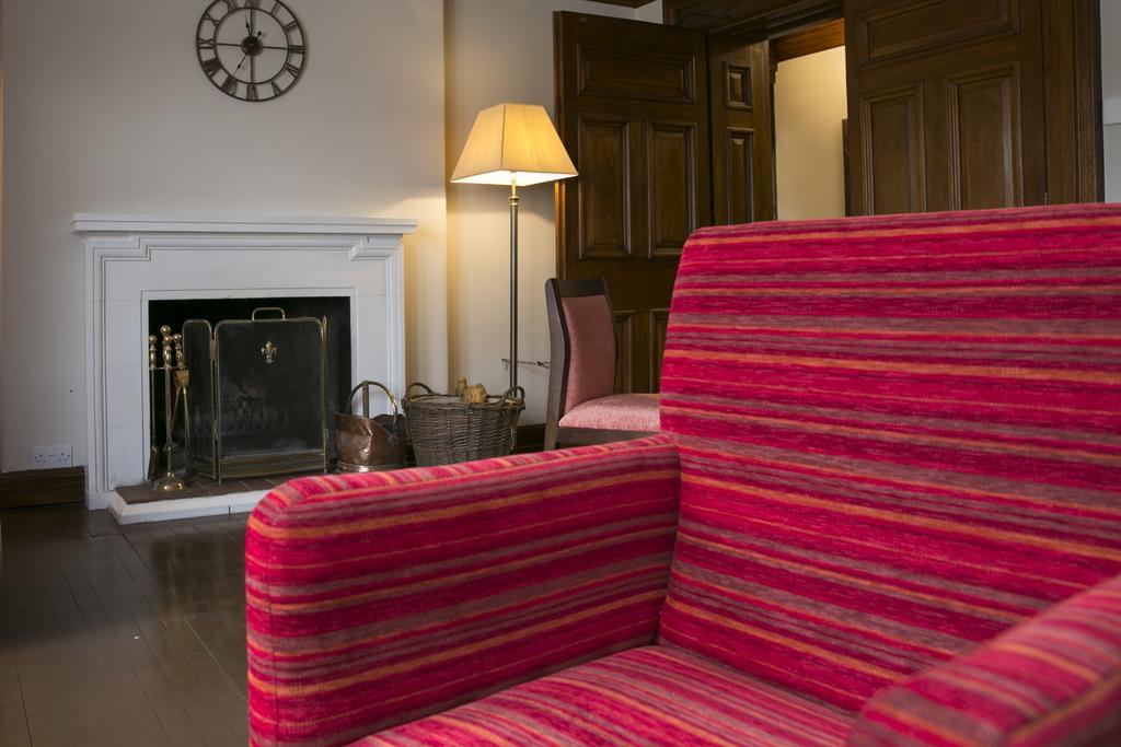 Manor Parc Hotel Cardiff Esterno foto