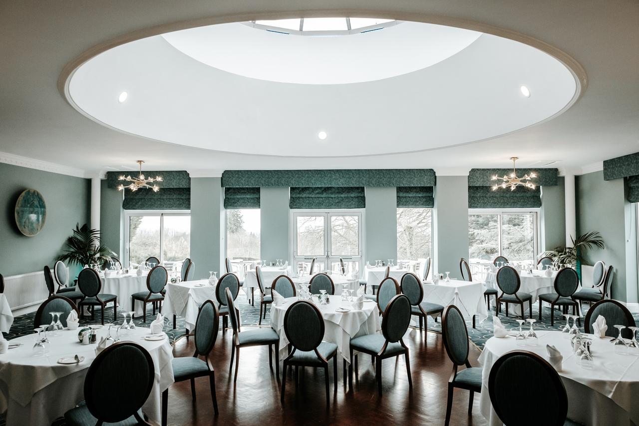 Manor Parc Hotel Cardiff Esterno foto